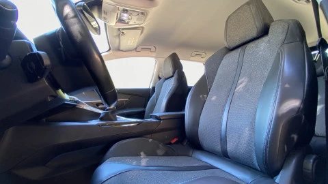 Peugeot 3008 1.5L BlueHDi 96kW (130CV) S&S Allure