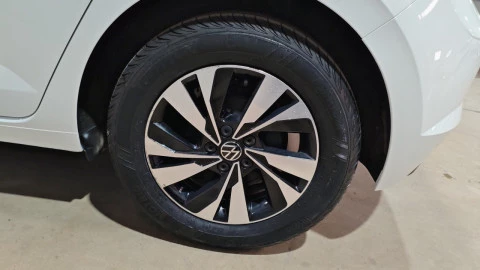 Volkswagen Polo Advance 1.0 TSI 70kW (95CV)