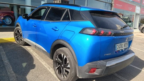 Peugeot 2008 Active Puretech 100 S&S BVM6