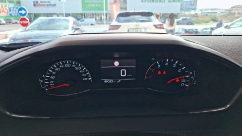 Peugeot 2008 Active Puretech 100 S&S BVM6