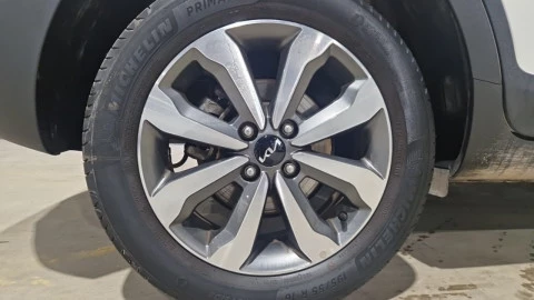 Kia Stonic 1.0 T-GDi 74kW (100CV) MHEV iMT Drive