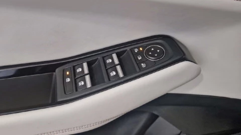 Renault Espace Iconic E-Tech full hybrid 146kW