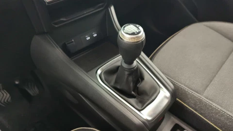 Renault Captur techno Eco-G 100cv (74 kW)