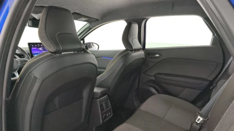 Renault Captur techno Eco-G 100cv (74 kW)