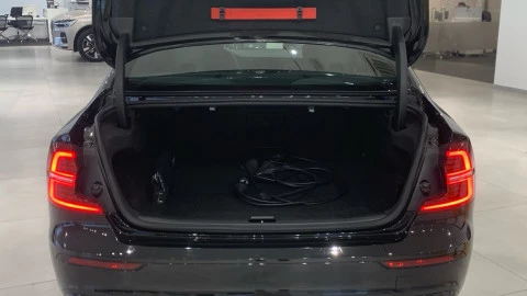 Volvo S60 Reccharge T8 R-Design aut