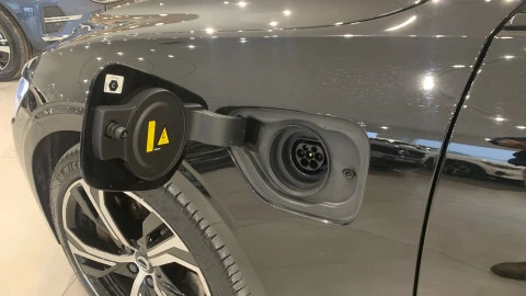 Volvo S60 Reccharge T8 R-Design aut