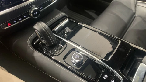 Volvo S60 Reccharge T8 R-Design aut