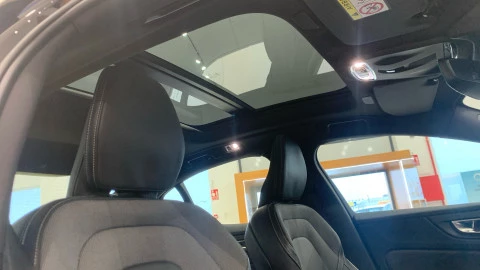 Volvo S60 Reccharge T8 R-Design aut