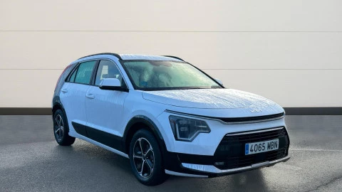 Kia Niro 1.6 GDi HEV 104kW (141CV) Drive