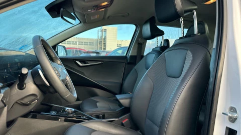 Kia Niro 1.6 GDi HEV 104kW (141CV) Drive