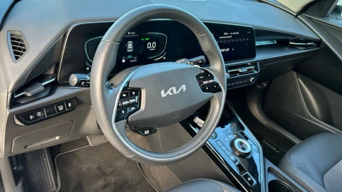 Kia Niro 1.6 GDi HEV 104kW (141CV) Drive