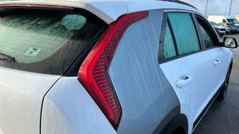 Kia Niro 1.6 GDi HEV 104kW (141CV) Drive