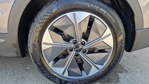 EBRO S700 1.6 TGDI Luxury 7 DCT