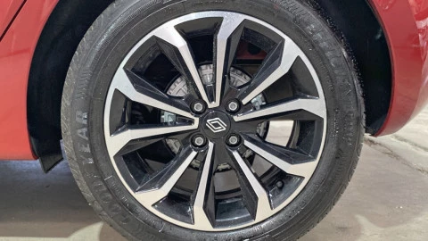 Renault Clio Techno TCe 90 (67kw)