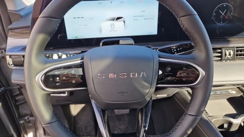 Omoda 5 EV EV 61 kWh Premium