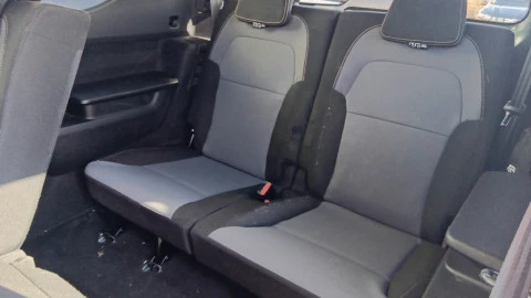 Dacia Jogger Extreme HYBRID 105kW (140CV) 7 plazas