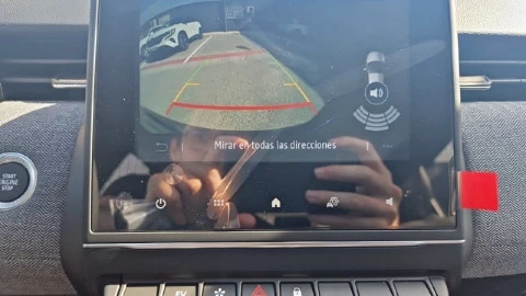 Renault Clio Techno full hybrid E-Tech 145 (103Kw)