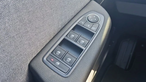 Renault Clio Techno full hybrid E-Tech 145 (103Kw)