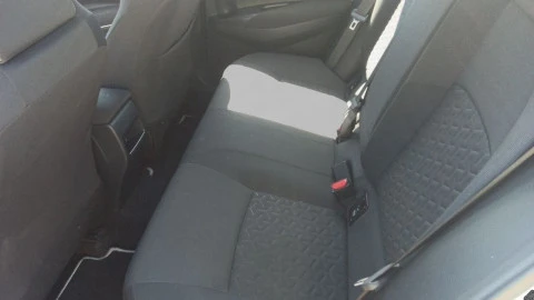 Toyota Corolla 1.8 125H ACTIVE TECH E-CVT
