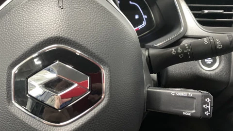 Renault Captur   TCe Zen 67kW