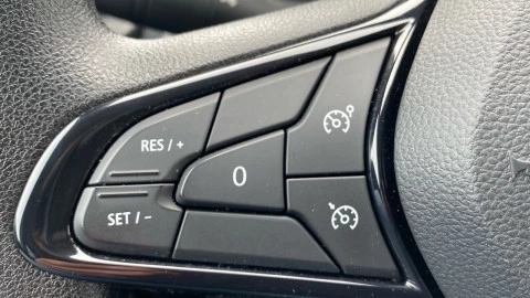 Renault Clio Business Blue dCi 63 kW (85CV)