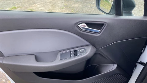 Renault Clio Business Blue dCi 63 kW (85CV)