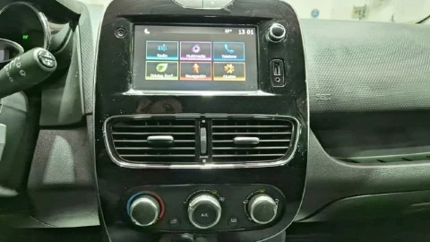 Renault Clio Limited TCe 55kW (75CV) -18