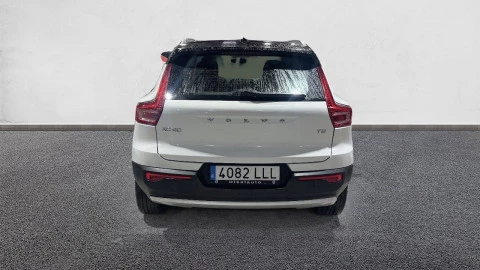 Volvo XC40 1.5 T2 Momentum Pro