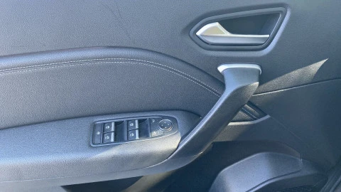 Renault Captur techno TCe 67kW (90CV)