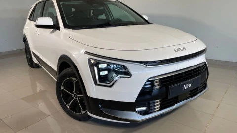 Kia Niro 1.6 GDi HEV 95kW (129CV) Drive