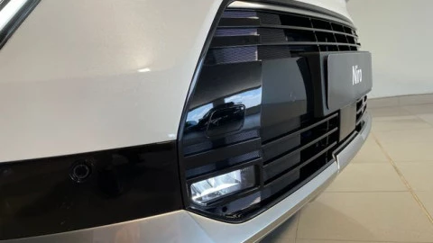 Kia Niro 1.6 GDi HEV 95kW (129CV) Drive