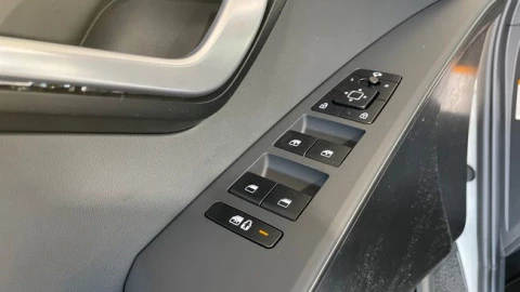 Kia Niro 1.6 GDi HEV 95kW (129CV) Drive