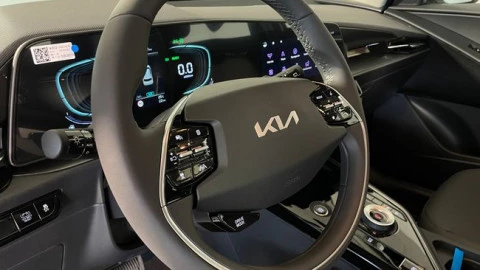 Kia Niro 1.6 GDi HEV 95kW (129CV) Drive