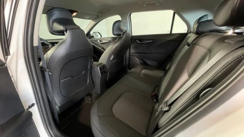 Kia Niro 1.6 GDi HEV 95kW (129CV) Drive