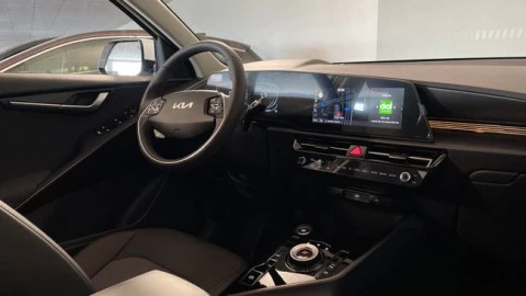 Kia Niro 1.6 GDi HEV 95kW (129CV) Drive