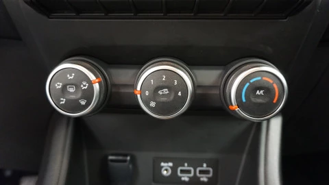 Renault Captur equilibre TCe 67kW (90CV)