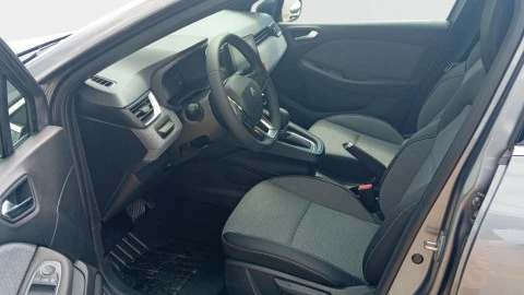 Renault Clio Techno full hybrid E-Tech 145 (103Kw)