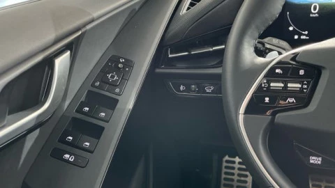 Kia Niro 1.6 GDi HEV 95kW (129CV) Emotion