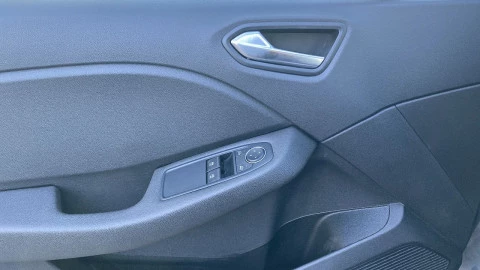 Renault Clio Intens TCe 67 kW (91CV)