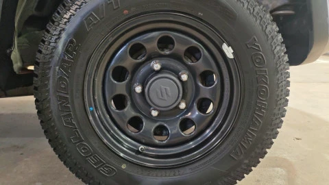 Suzuki Jimny 1.5 JX 5MT