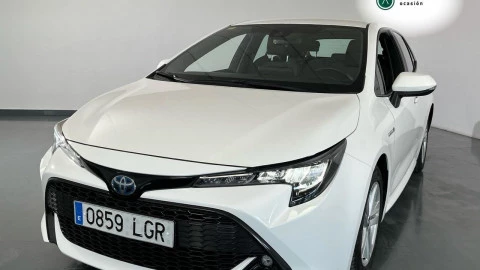 Toyota Corolla 1.8 125H ACTIVE TECH E-CVT