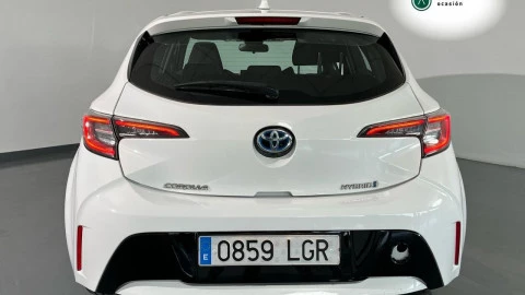 Toyota Corolla 1.8 125H ACTIVE TECH E-CVT