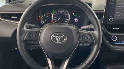 Toyota Corolla 1.8 125H ACTIVE TECH E-CVT