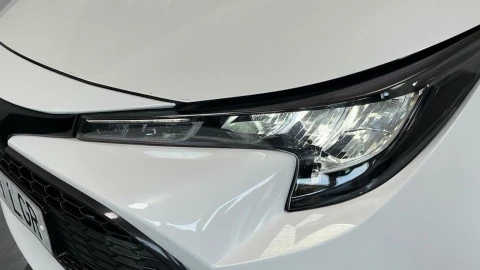 Toyota Corolla 1.8 125H ACTIVE TECH E-CVT