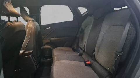 Renault Captur techno Eco-G 100cv (74 kW)