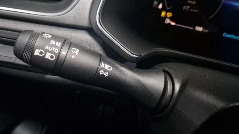 Renault Captur techno Eco-G 100cv (74 kW)