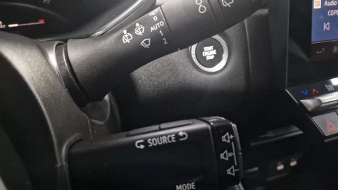 Renault Captur techno Eco-G 100cv (74 kW)