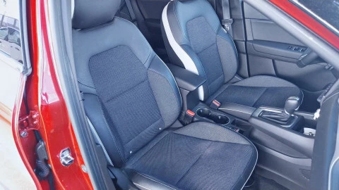 Renault Captur  E-TECH Hibrido Techno Fast Track 105kW