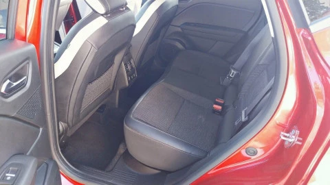 Renault Captur  E-TECH Hibrido Techno Fast Track 105kW