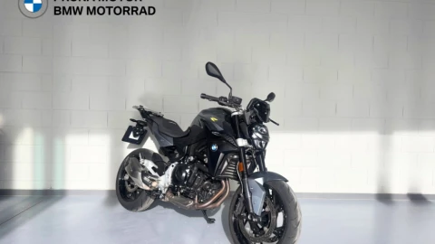 BMW F 900 R 